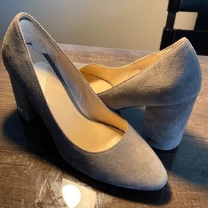 Cole Haan Gray Suede Pump. Sz 6.5B - 2.5in Block heel. Worn once.